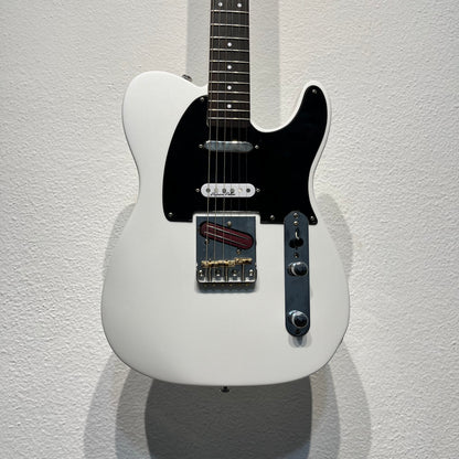 Guitarra Nashville Tele Pearl White Pinheiro Guitars